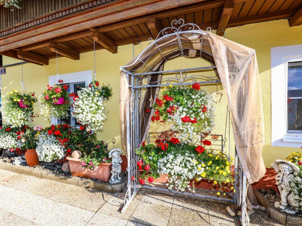 Appartements Della Schiava Бад Кляйнкирххайм Экстерьер фото